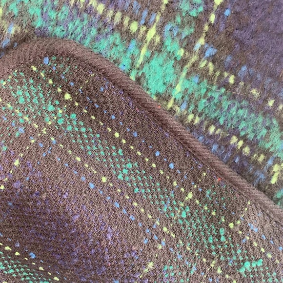 Highlands Twill Plaid Poncho - Picture 4 of 6